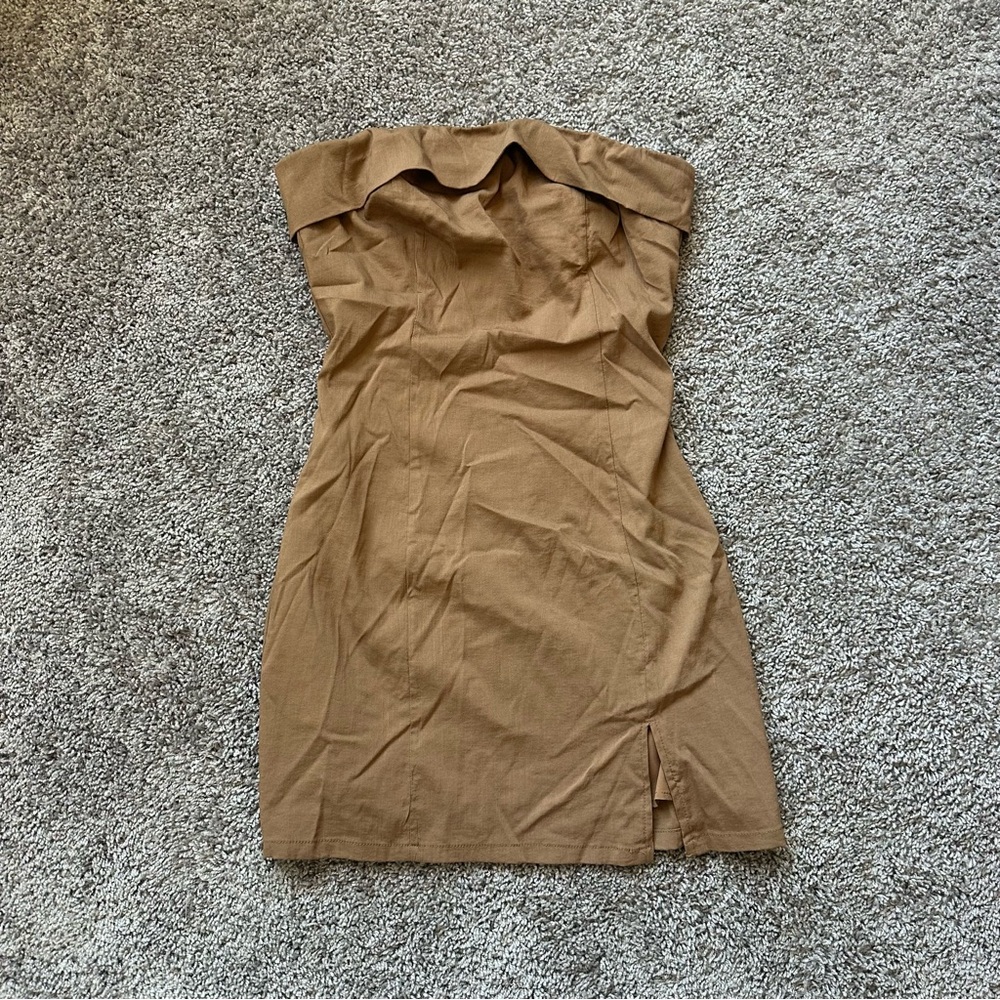 Le Lis Strapless Brown Dress